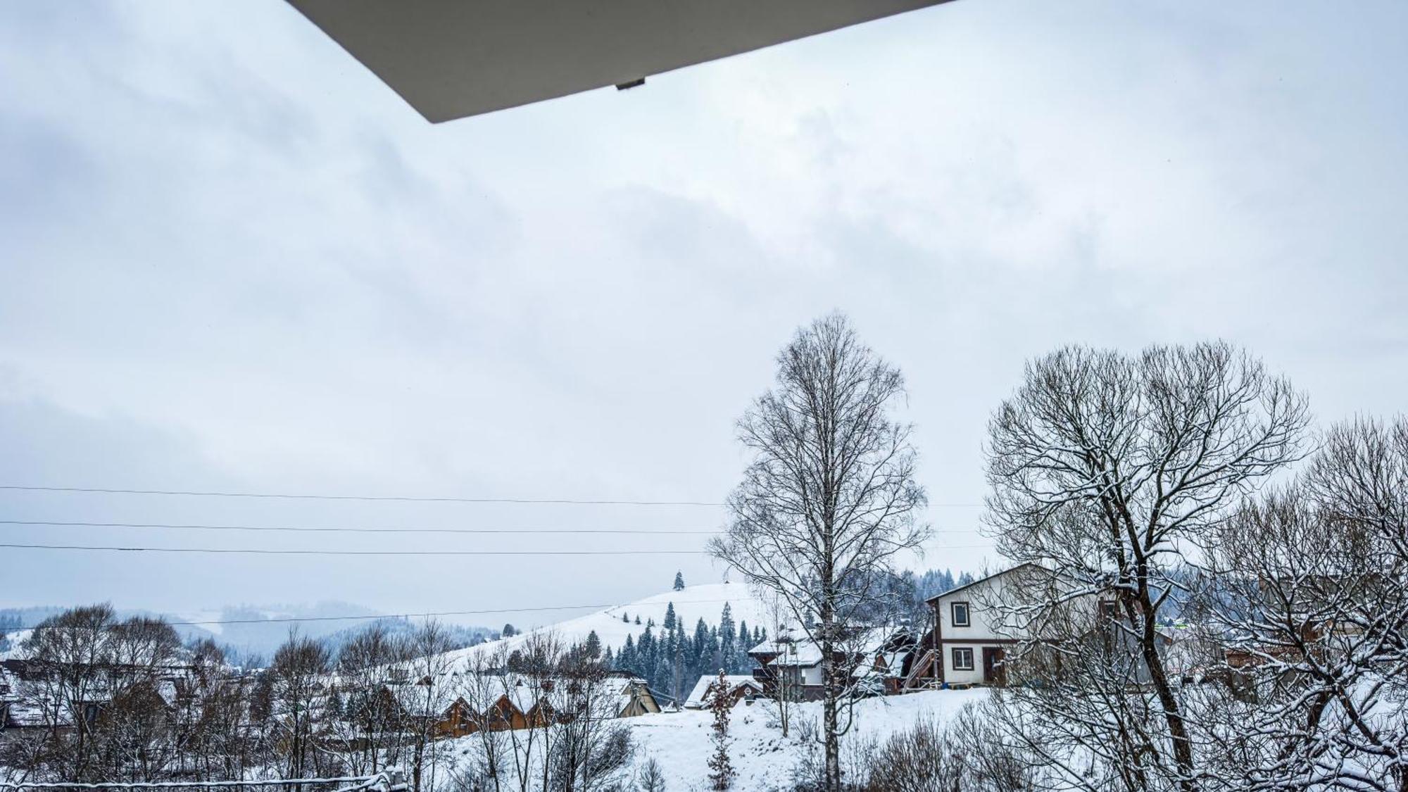 Lion Hotel Bukovel Quarto foto