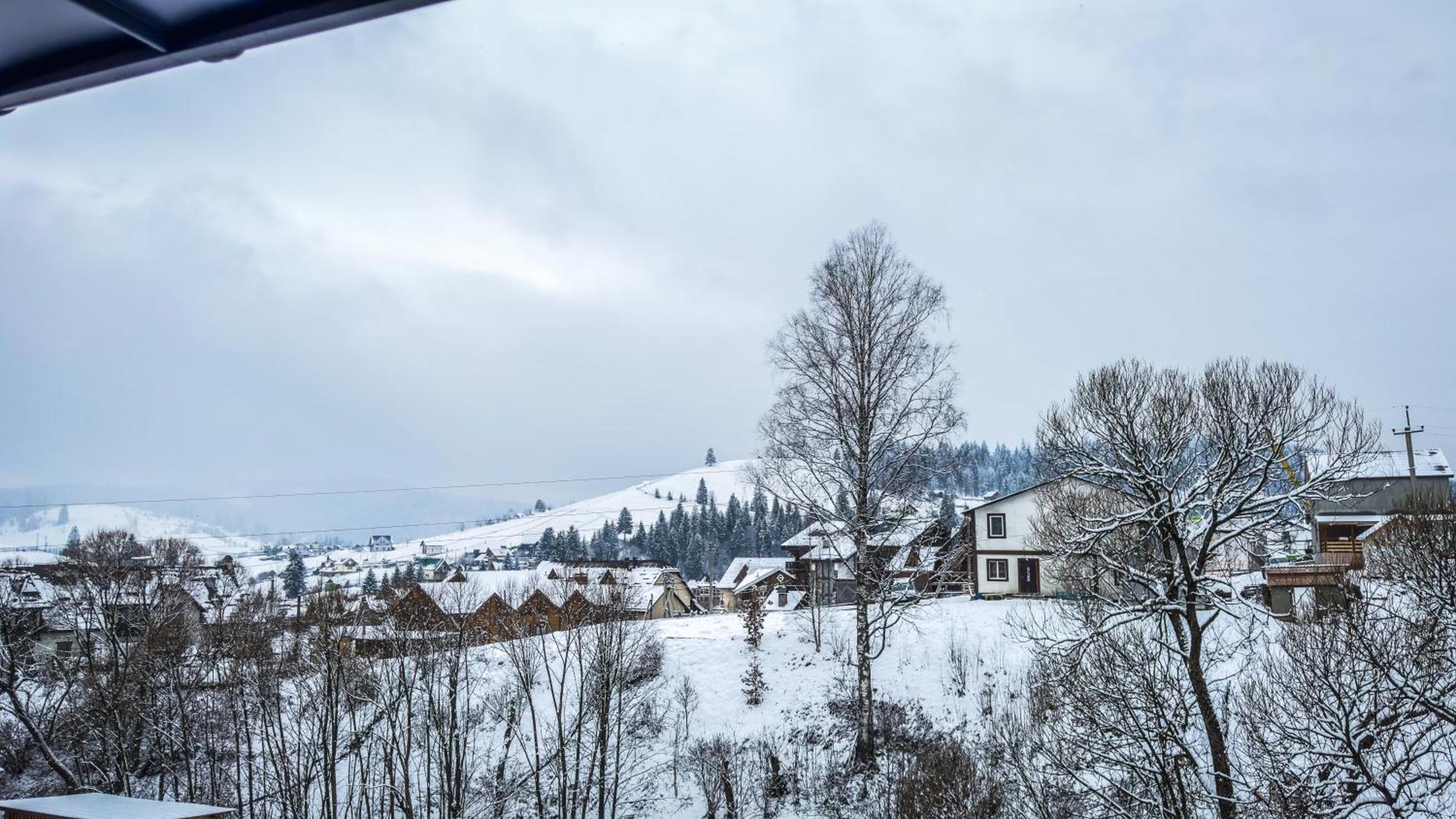 Lion Hotel Bukovel Quarto foto