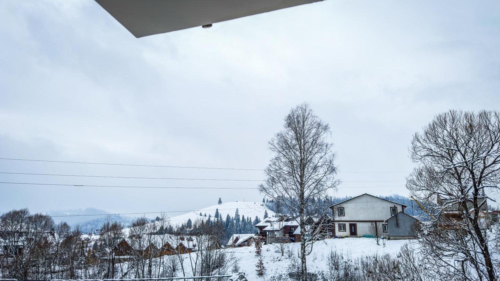 Lion Hotel Bukovel Quarto foto